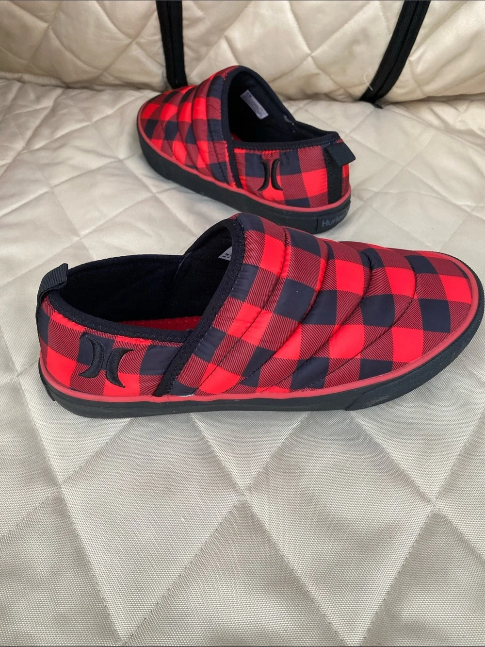 Hurley Mens Red and Black Plaid Slip-On Sneakers